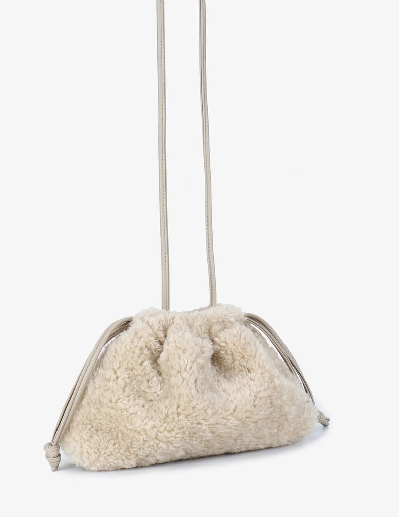 Mini Scrunch in Faux Fur