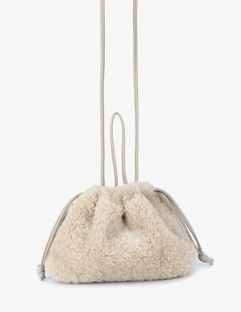 Mini Scrunch in Faux Fur