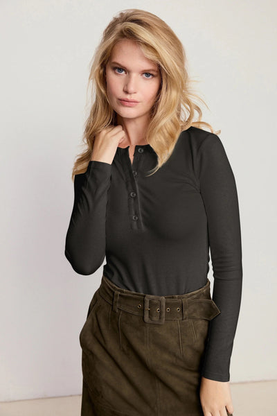 The LS Brett Henley in Black