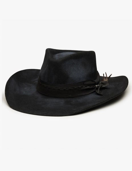 Yellowstone in Black