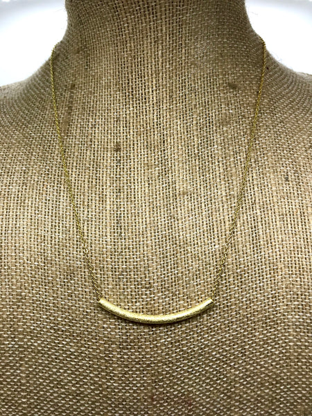 Curved Bar Necklace